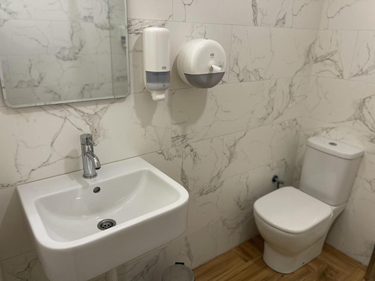 Garni Ideal Ζρένιανιν Εξωτερικό φωτογραφία